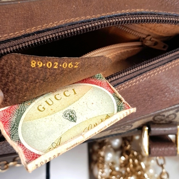 GUCCI Supreme Classic Boston Speedy Satchel! - Picture 3 of 14